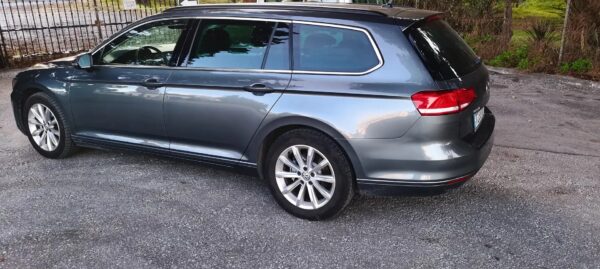 2017 Volkswagen Passat Variant 2.0TDI Advance - Image 9