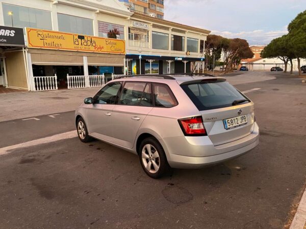 2016 Skoda Fabia Combi 1.4TDI - Image 2