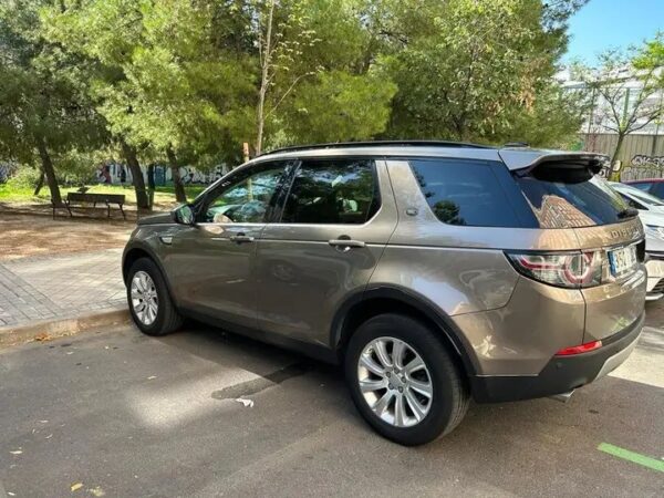 2015 Land Rover Discovery Sport 2.2SD4 HSE 7pl. 4×4 Aut. 190 - Image 14