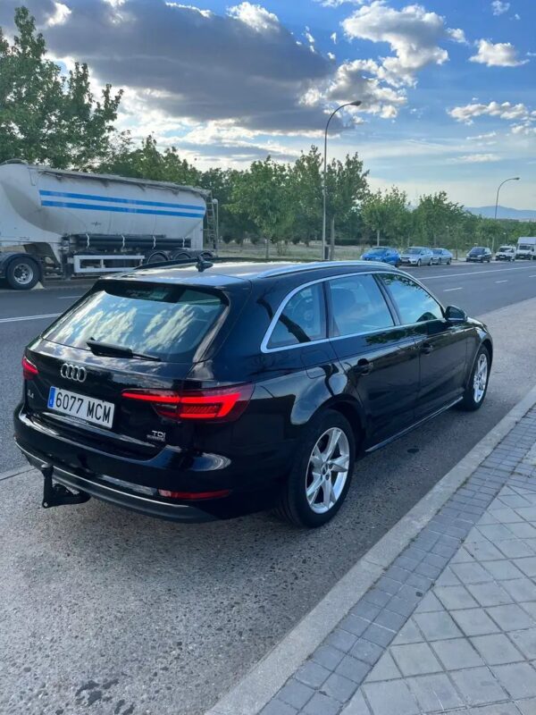 2018 Audi A4 Avant 2.0TDI Advanced edition Quattro - Image 12