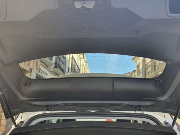 2017 Peugeot 3008 1.6 Blue HDi Blanco - Image 6