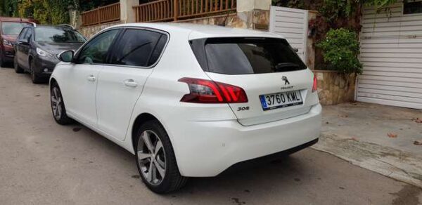 2018 Peugeot 308 Gasolina - Image 4