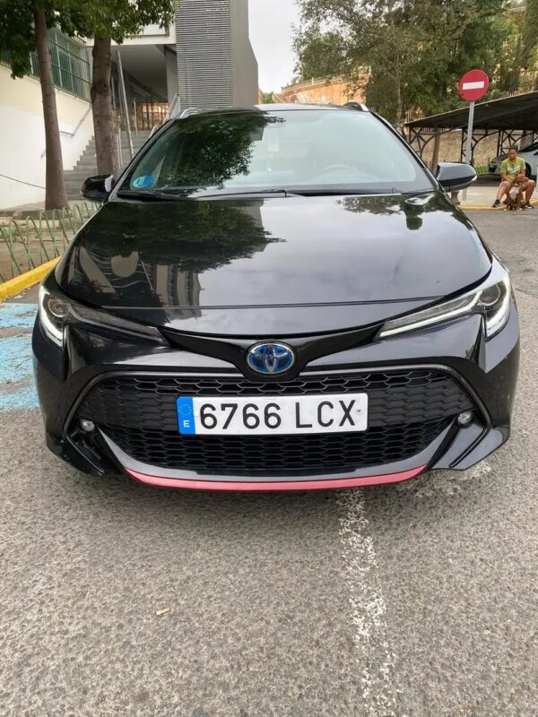 2019 Toyota Corolla Touring Sports 180H - Image 9