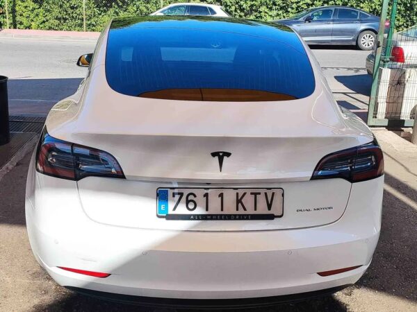 2019 Tesla Model 3 Long-Range Dual Motor AWD - Image 5