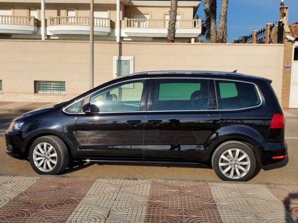 2014 Volkswagen Sharan 2.0 TDI DSG – 7 asientos - Image 10