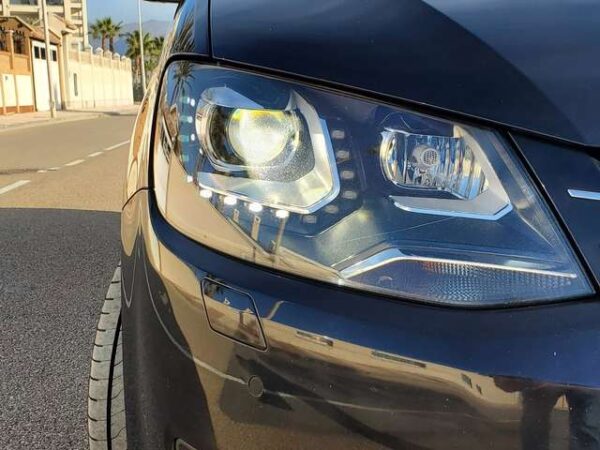 2014 Volkswagen Sharan 2.0 TDI DSG – 7 asientos - Image 8