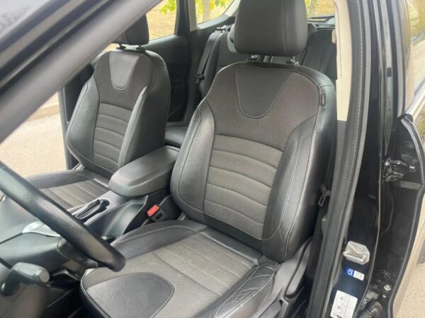 2016 Ford Kuga 2.0TDCi Auto S&S Titanium 4×4 PS 150 - Image 16