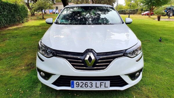 2020 Renault Mégane 1.5dCi Blue Zen EDC 85kW - Image 2