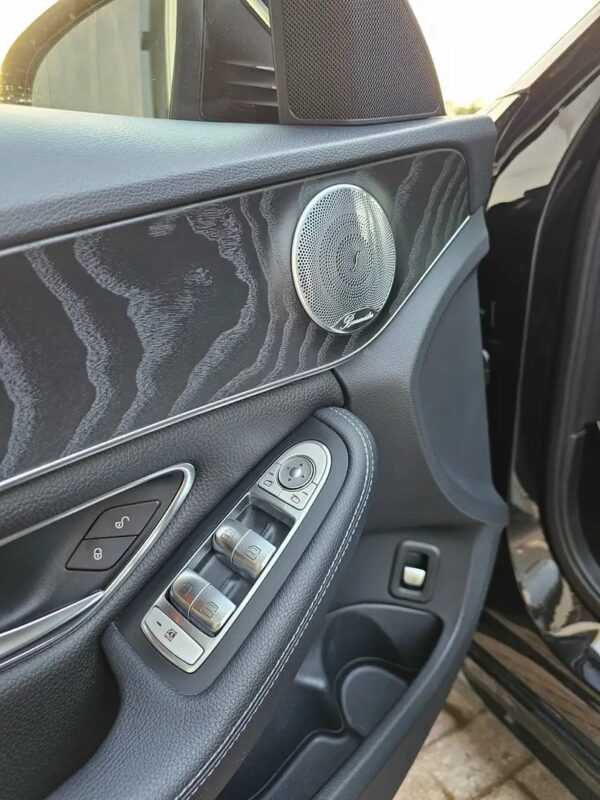 2016 Mercedes-Benz C 300 BlueTec Hybrid - Image 16