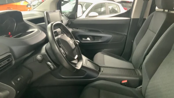 2020 Peugeot Rifter 1.5BlueHDi S&S Standard Allure 130 - Image 10