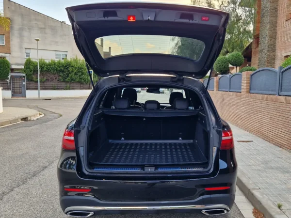 2016 Mercedes-Benz GLC 250 D AMG Line - Image 9