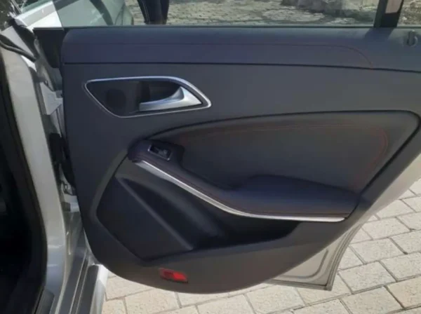 2014 Mercedes-Benz CLA  220CDI AMG Line 7G-DCT - Image 13