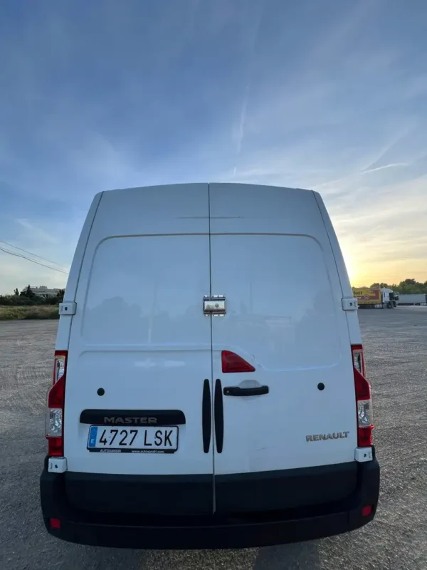 2021 Renault Master Fg. Blue dCi L2H2 3500 T - Image 4