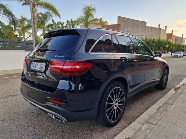 2016 Mercedes-Benz GLC 250 D AMG Line - Image 18
