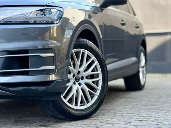 2019 Audi Q7 5.0 TDI Design Quattro Tiptronic - Image 3