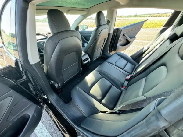 2019 Tesla Model 3 Long-Range Dual Motor AWD - Image 11