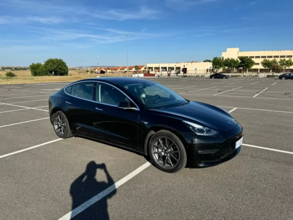 2019 Tesla Model 3 Long-Range Dual Motor AWD - Image 7