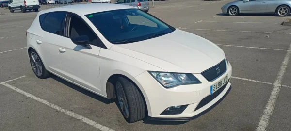 2015 Seat León 1.6TDI CR S - Image 2