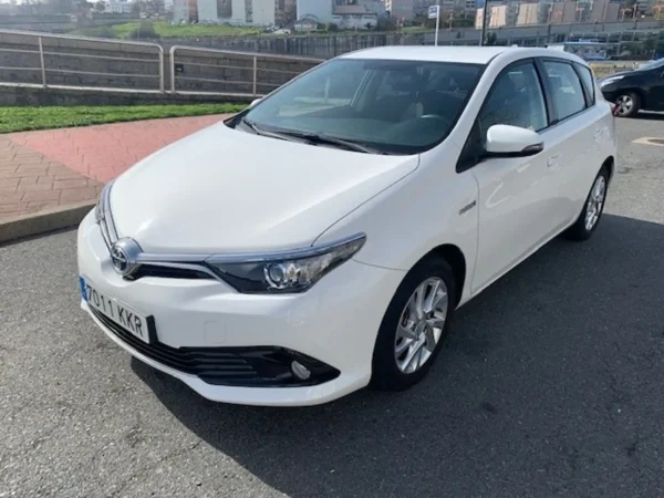 2018 Toyota Auris Hybrid 140H Advance
