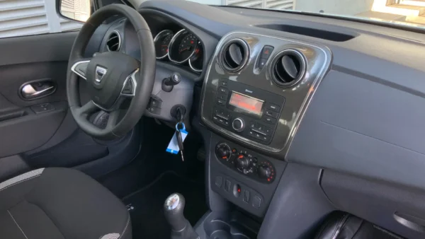 2020 Dacia Sandero 0.9 TCE Stepway - Image 9