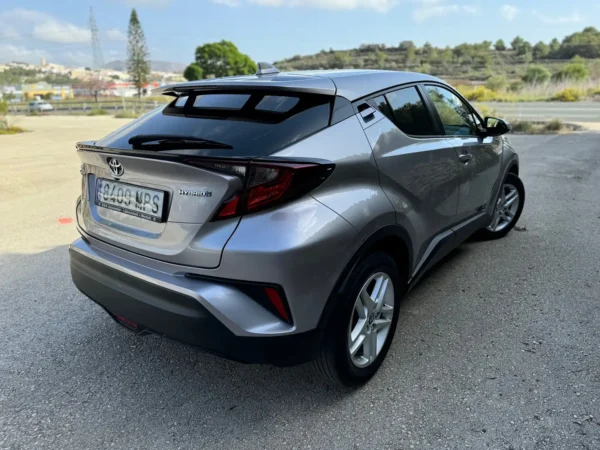 2020 Toyota C-HR 125H Active - Image 4