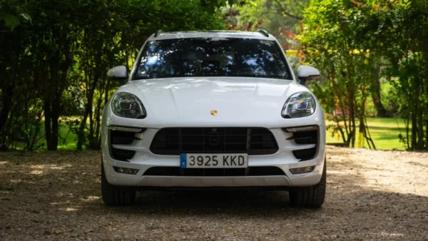 2017 Porsche Macan GTS - Image 2