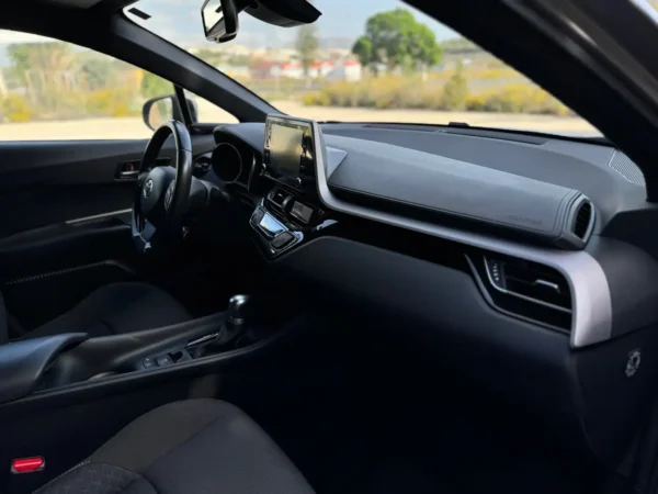 2020 Toyota C-HR 125H Active - Image 7
