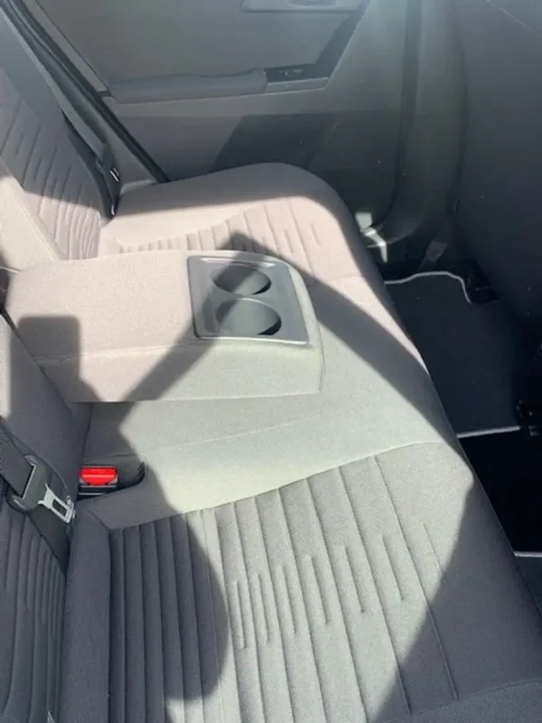 2018 Toyota Auris Hybrid 140H Advance - Image 6