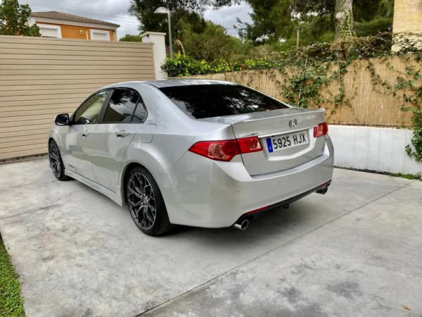 2012 Honda Accord 2.4i-VTEC Luxury Innova - Image 5