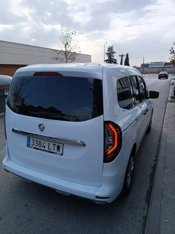 2021 Renault Kangoo Combi Limited M1AF Blue dCi - Image 6