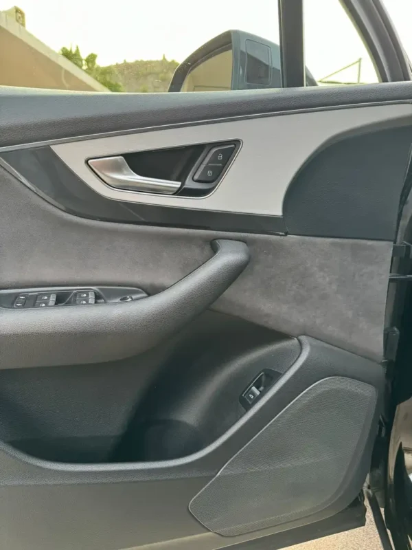 2018 Audi Q7 3.0L S line - Image 14