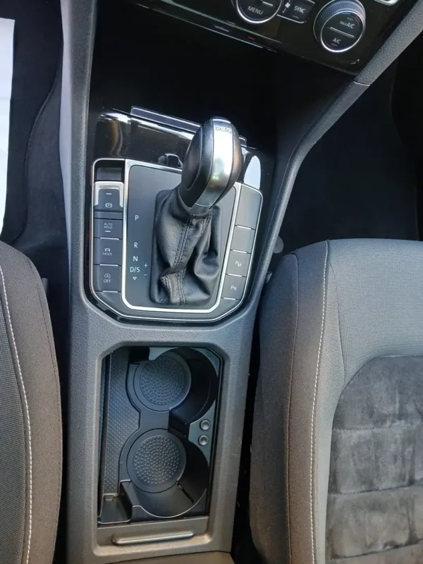 2016 Volkswagen Golf Sportsvan 1.4 TSI - Image 10