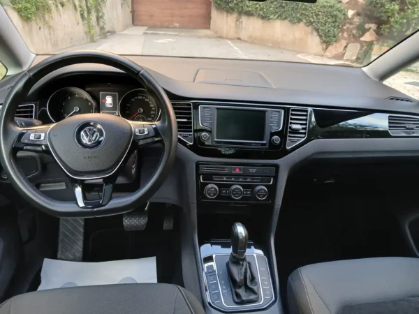2016 Volkswagen Golf Sportsvan 1.4 TSI - Image 11