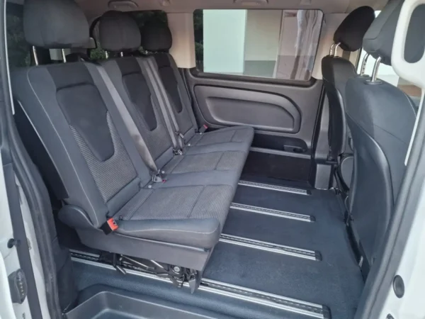 2020 Mercedes-Benz Vito Mixto 114CDI Compacta 9G-Tronic - Image 11