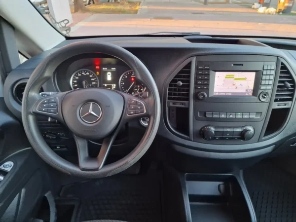 2020 Mercedes-Benz Vito Mixto 114CDI Compacta 9G-Tronic - Image 13