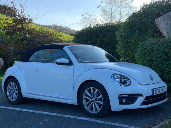 2017 Volkswagen Beetle Beetle Cabrio 2.0TDI Design 81kW - Image 9