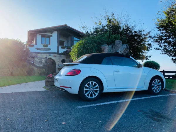 2017 Volkswagen Beetle Beetle Cabrio 2.0TDI Design 81kW - Image 10