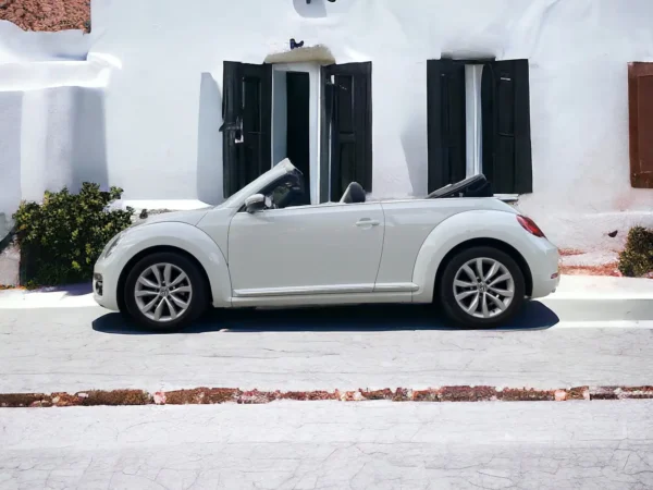2017 Volkswagen Beetle Beetle Cabrio 2.0TDI Design 81kW - Image 2