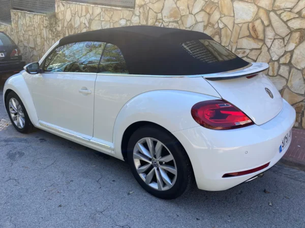 2017 Volkswagen Beetle Beetle Cabrio 2.0TDI Design 81kW - Image 5