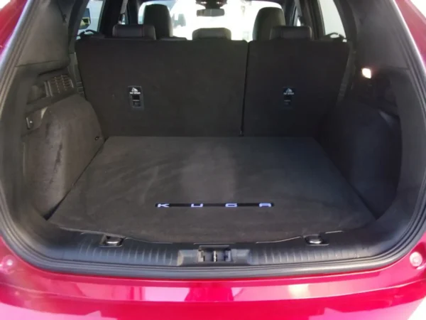 2022 Ford Kuga Plug-in Híbrido K2.5 Duratec PHEV ST-Line X 4x2 - Image 6