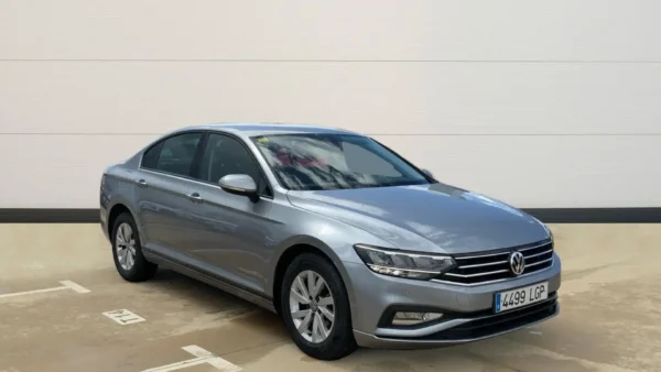 2020 Volkswagen Passat 2.0TDI EVO 110kW - Image 2