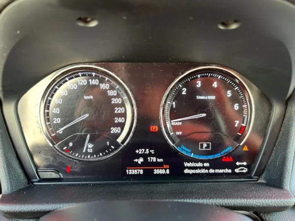 2019 BMW 225xe iPerformance Active Tourer - Image 11