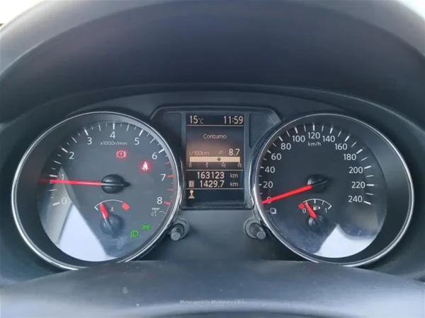 2013 Nissan Qashqai 1.6 S&S Tekna Sport 4x2 - Image 13