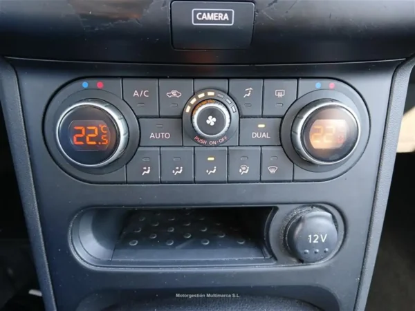 2013 Nissan Qashqai 1.6 S&S Tekna Sport 4x2 - Image 15