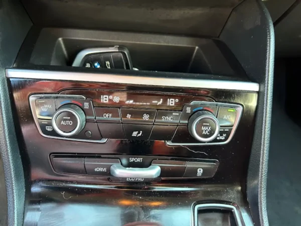 2019 BMW 225xe iPerformance Active Tourer - Image 19