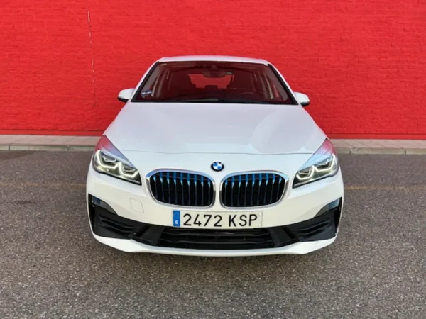 2019 BMW 225xe iPerformance Active Tourer - Image 2