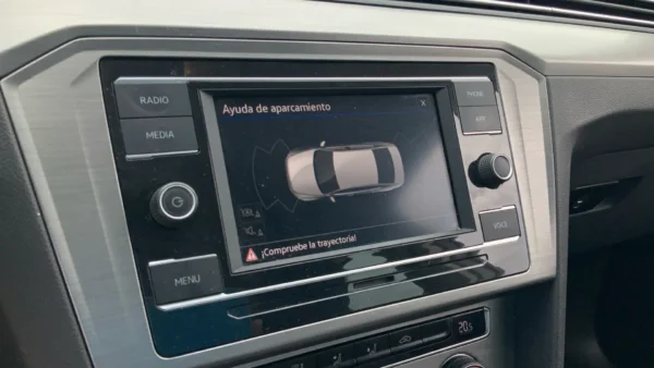 2020 Volkswagen Passat 2.0TDI EVO 110kW - Image 24