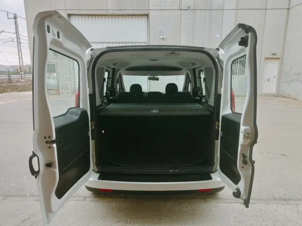 2023 Fiat Dobló Combi 1.6Mjt SX - Image 8