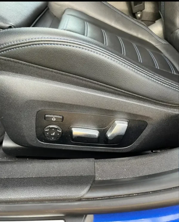2019 BMW 330iA - Image 9