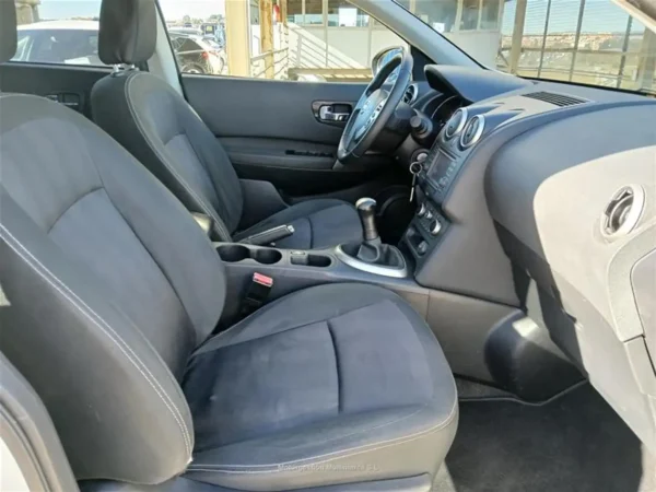 2013 Nissan Qashqai 1.6 S&S Tekna Sport 4x2 - Image 9